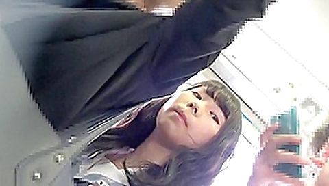 upskirt teen 18+