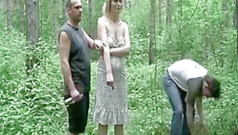 amateur bukkake in Moscow park amateur bukkake in Moscow park