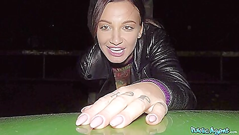 Pick Up Tattooed Ukrainian Girl In Prague Pick Up Tattooed Ukrainian Girl In Prague