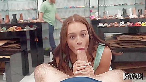 Lpi / Lexi Victoria, Gi Joey - The Shoe Store