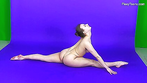 Rima Soroka With Insane Flexibility Sexy Nude Rima Soroka With Insane Flexibility Sexy Nude