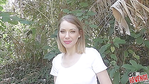Pussy In The Park With Sean Lawless And Raylin Ann Pussy In The Park With Sean Lawless And Raylin Ann
