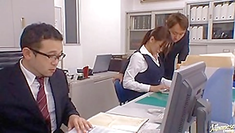 A Hard Fuck At The Office Picks Up Her Afternoon Production A Hard Fuck At The Office Picks Up Her Afternoon Production