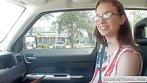 Stranded teen 18+ sucking and fucking in car Stranded teen 18+ sucking and fucking in car